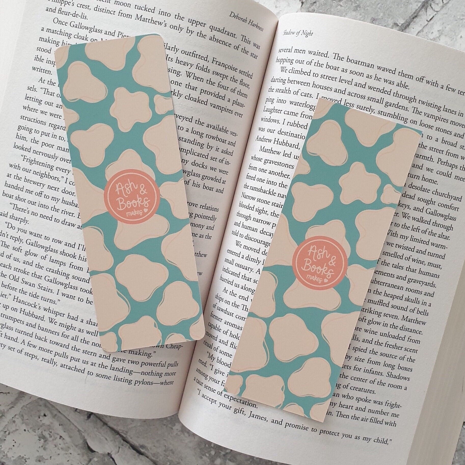 Moooove On I’m Reading Bookmark